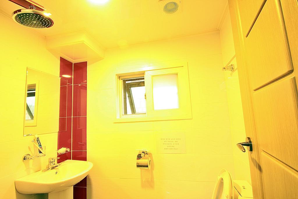Eel Guesthouse Seul Cameră foto