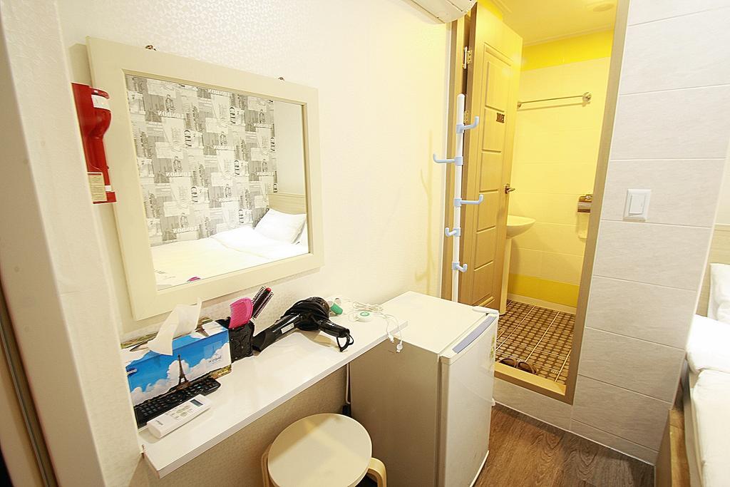Eel Guesthouse Seul Cameră foto
