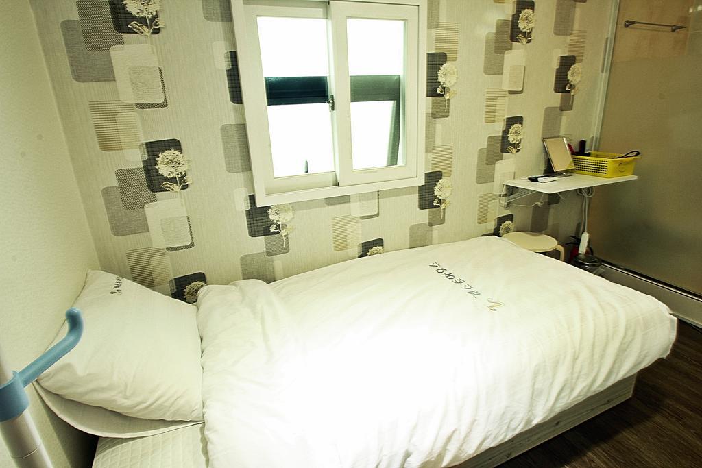 Eel Guesthouse Seul Cameră foto